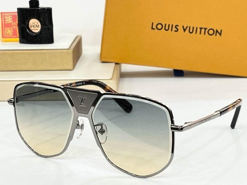 LV Sunglasses 864